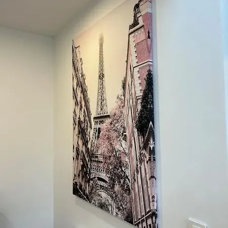 Le Traveller - Cosy Flat דירה